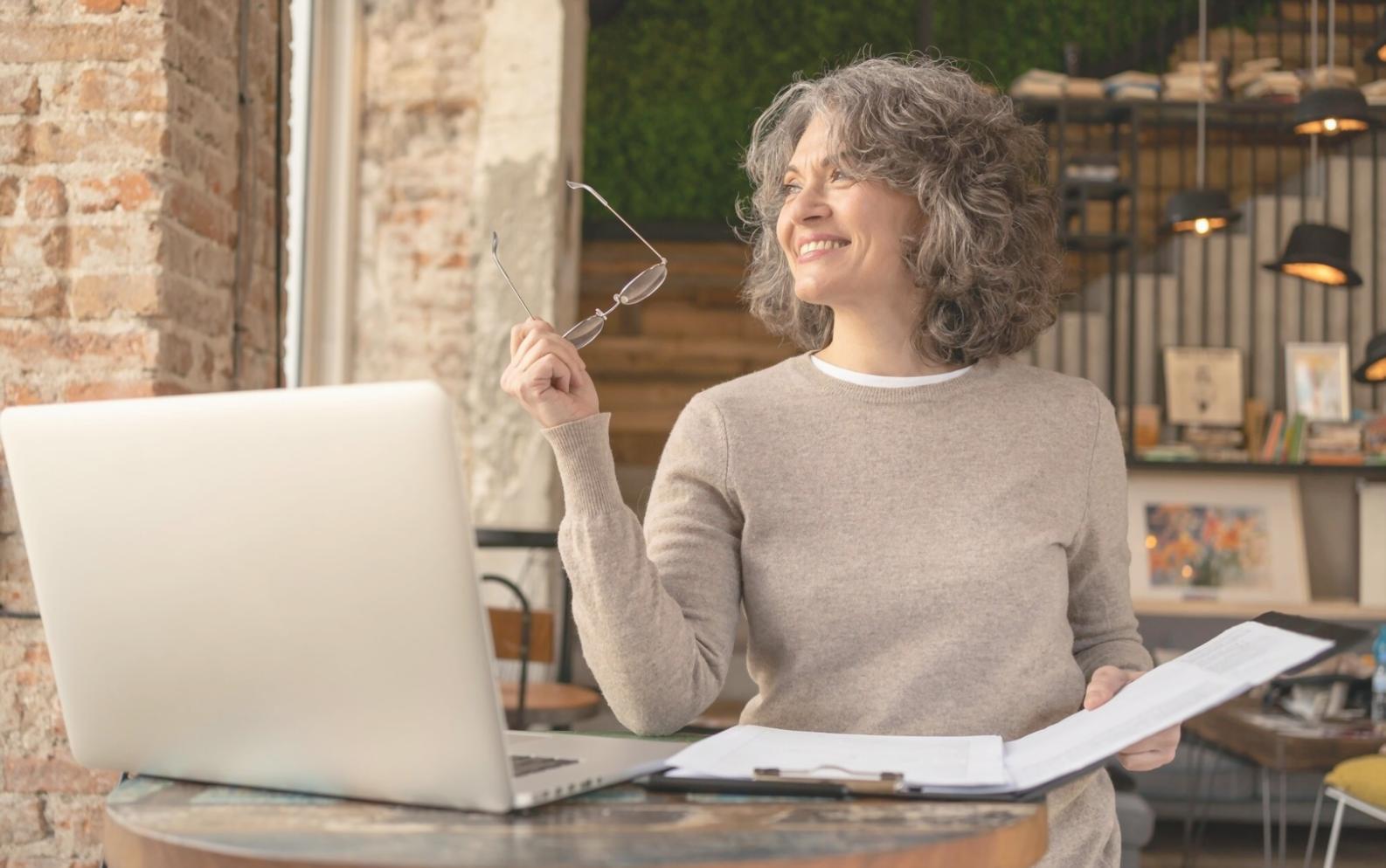 VibrantPulse team collaborating on system management solutions